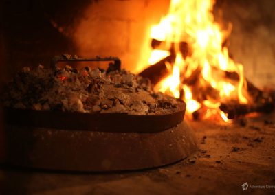 Food under the baking lid is a special way of preparing meals in Dalmatia.