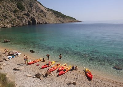 Sea kayaking & snorkeling tour in Brela with daily departure from Split